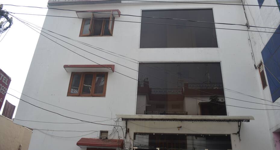 Hotel Mehar Deep, Dehradun 1